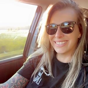 Meet your Posher, Ashley